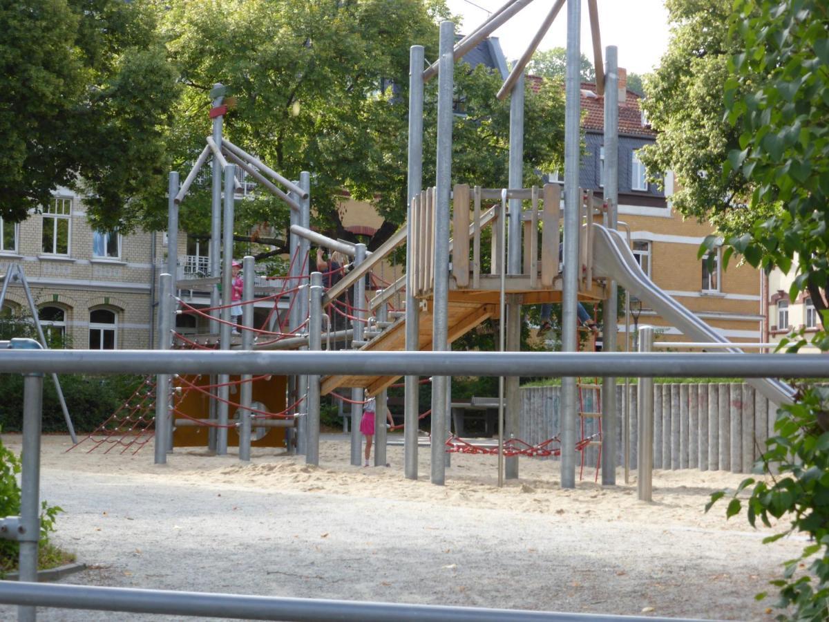 יינה Apartment Humboldt 3 Schlafzimmer,Wifi, Netflix Parken, Terrasse, Klimatisiert, Naehe Zentrum מראה חיצוני תמונה