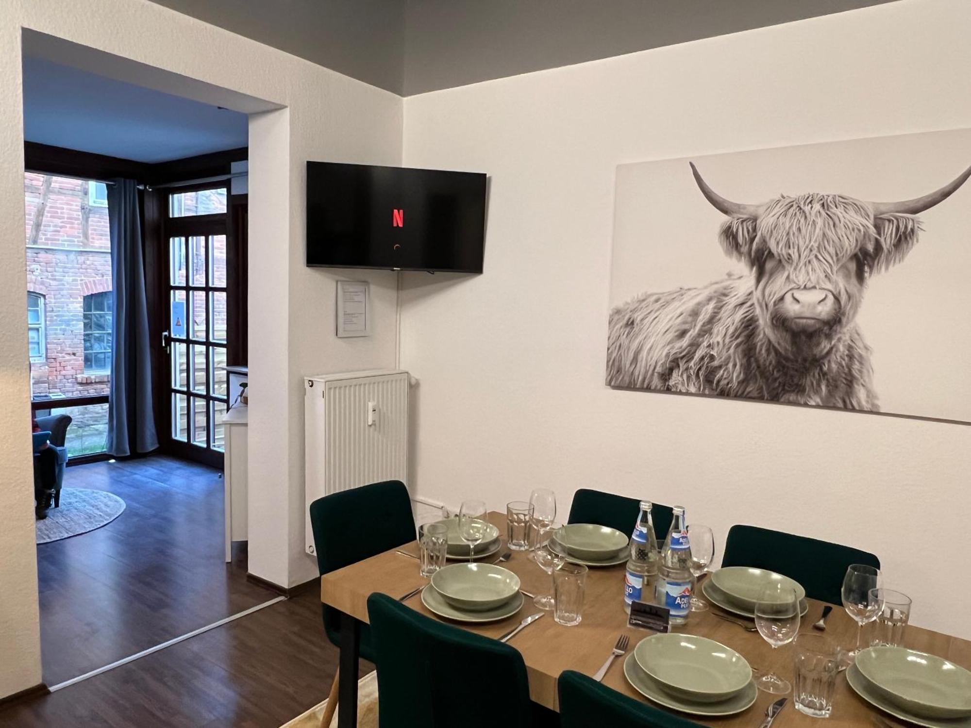 יינה Apartment Humboldt 3 Schlafzimmer,Wifi, Netflix Parken, Terrasse, Klimatisiert, Naehe Zentrum מראה חיצוני תמונה